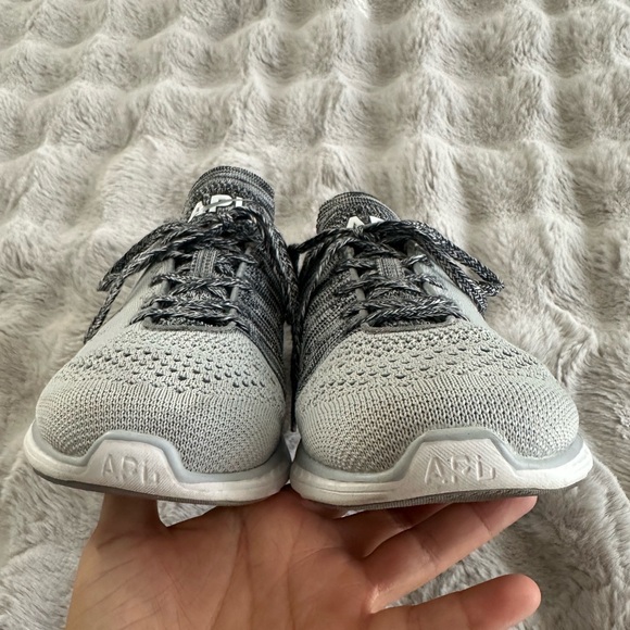 APL Athletic Propulsion Labs Women's Techloom Phantom Running Shoe size 8 grey - Picture 8 of 10